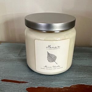 Mama’s Junk Candle